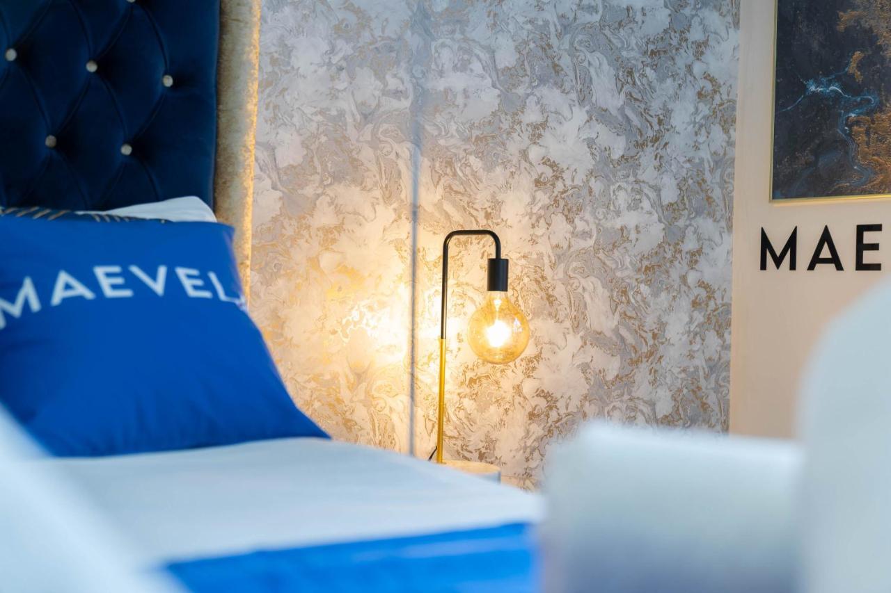 Maevela Apartments - Huge 7Ft Emperor Luxury 2 Bed Apartment - With Parking - New Build - City Centre, Digbeth - Rooftop Terrace - Ps4 & Smart Tv'S Birmingham Esterno foto