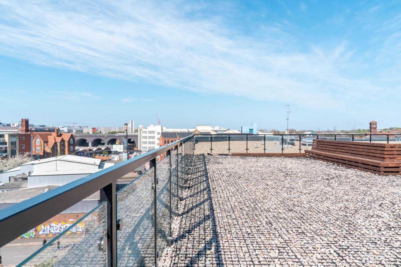 Maevela Apartments - Huge 7Ft Emperor Luxury 2 Bed Apartment - With Parking - New Build - City Centre, Digbeth - Rooftop Terrace - Ps4 & Smart Tv'S Birmingham Esterno foto