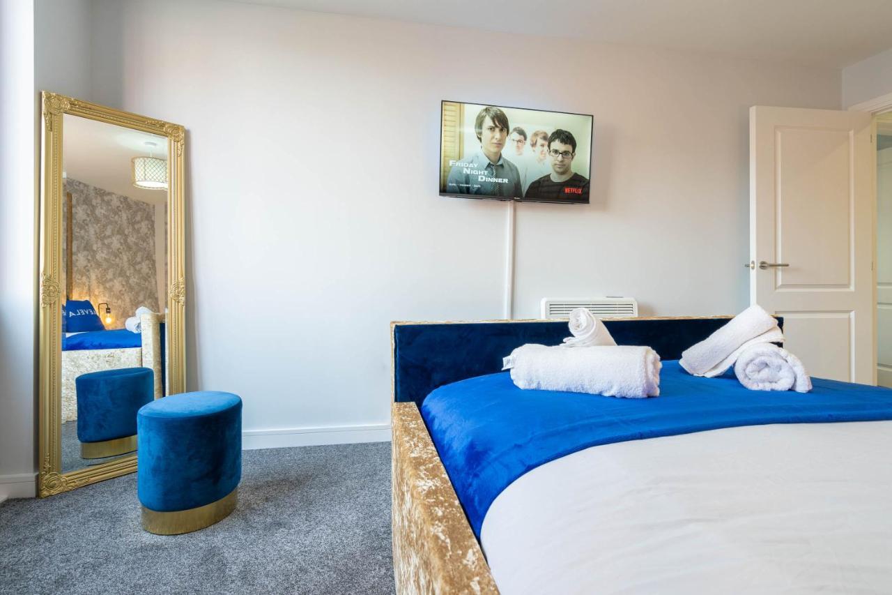 Maevela Apartments - Huge 7Ft Emperor Luxury 2 Bed Apartment - With Parking - New Build - City Centre, Digbeth - Rooftop Terrace - Ps4 & Smart Tv'S Birmingham Esterno foto